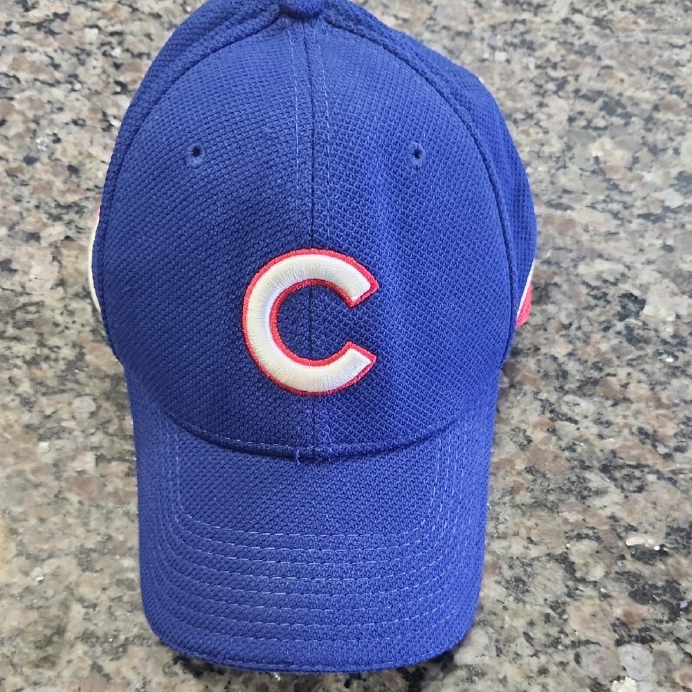 Chicago Cubs Blue Cap with Red and White Logo